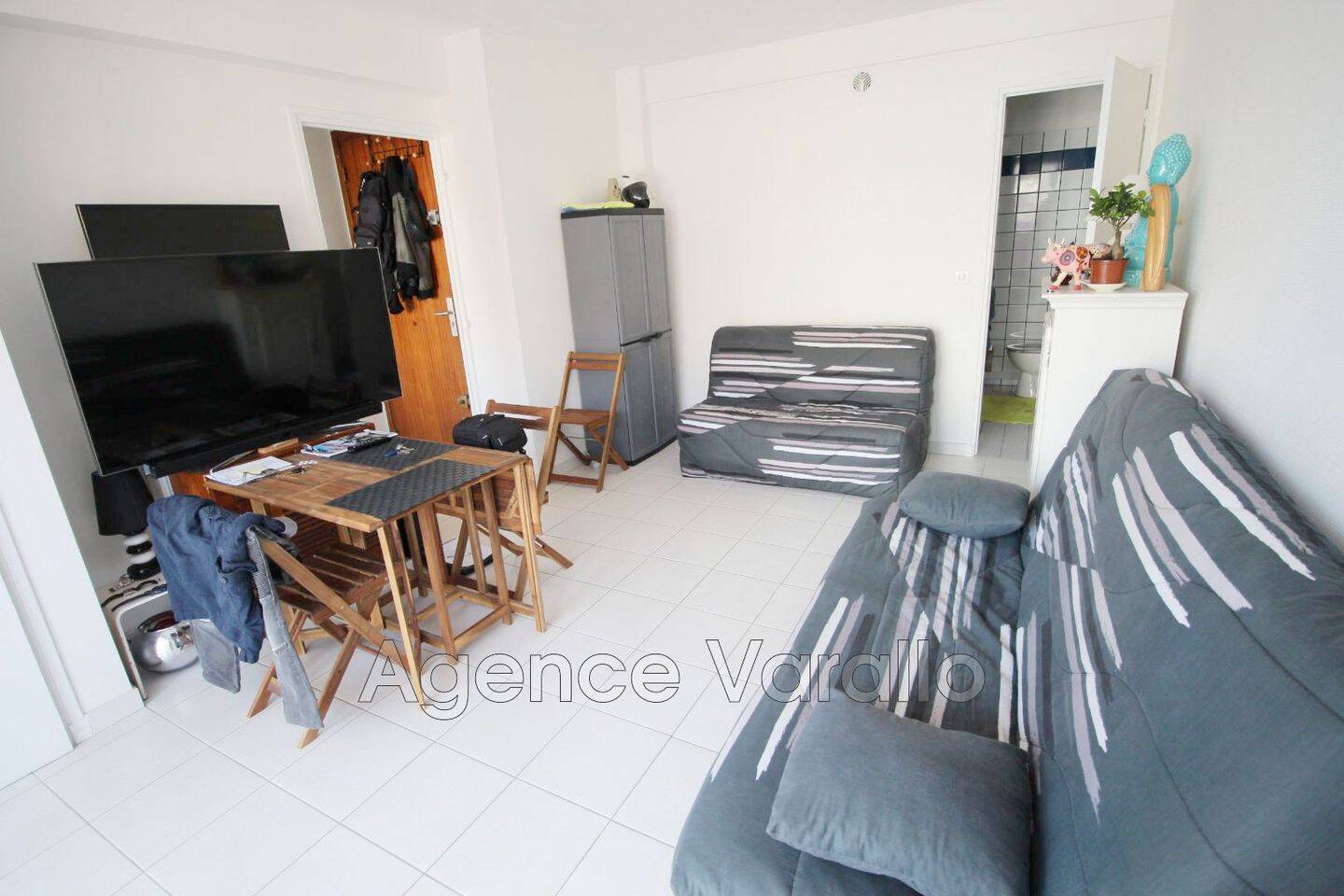 Appartement 1 pièce 27 m² · à Antibes · 26,7 m² · 695 €/mois