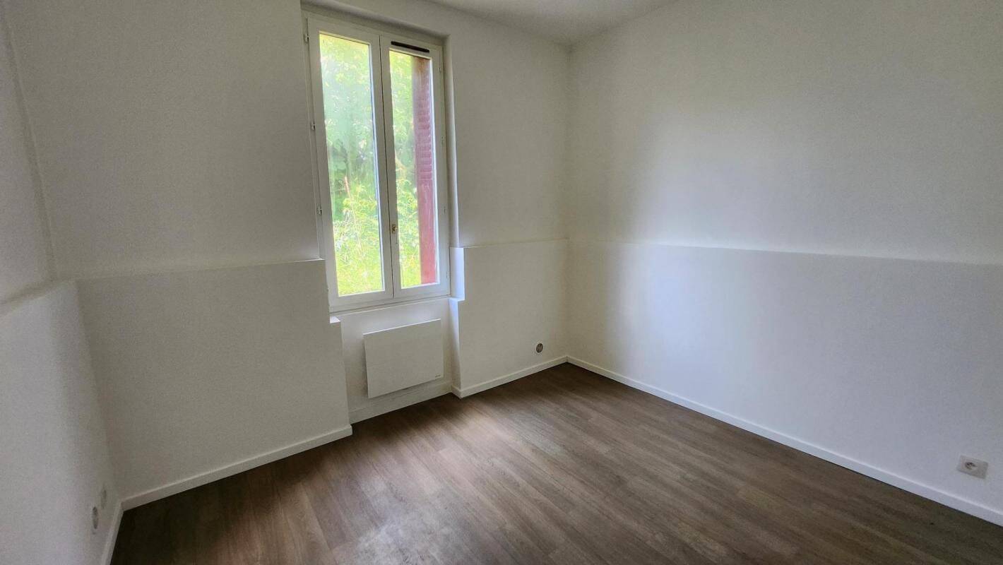 Appartement 1 pièce 20 m² · à Vénissieux · 20 m² · 424 €
