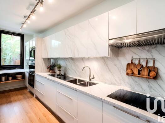 Appartement à vendre 149 000 € 2 pièces 1 chambre 51 m² RDC Centre Ris-Orangis 91130