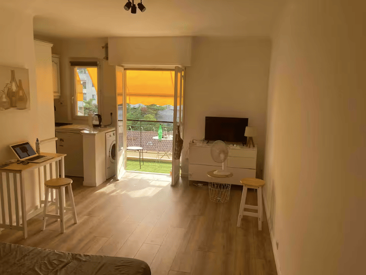 Appartement 1 pièce 23 m² · à Cannes · 23 m² · 1 090 €