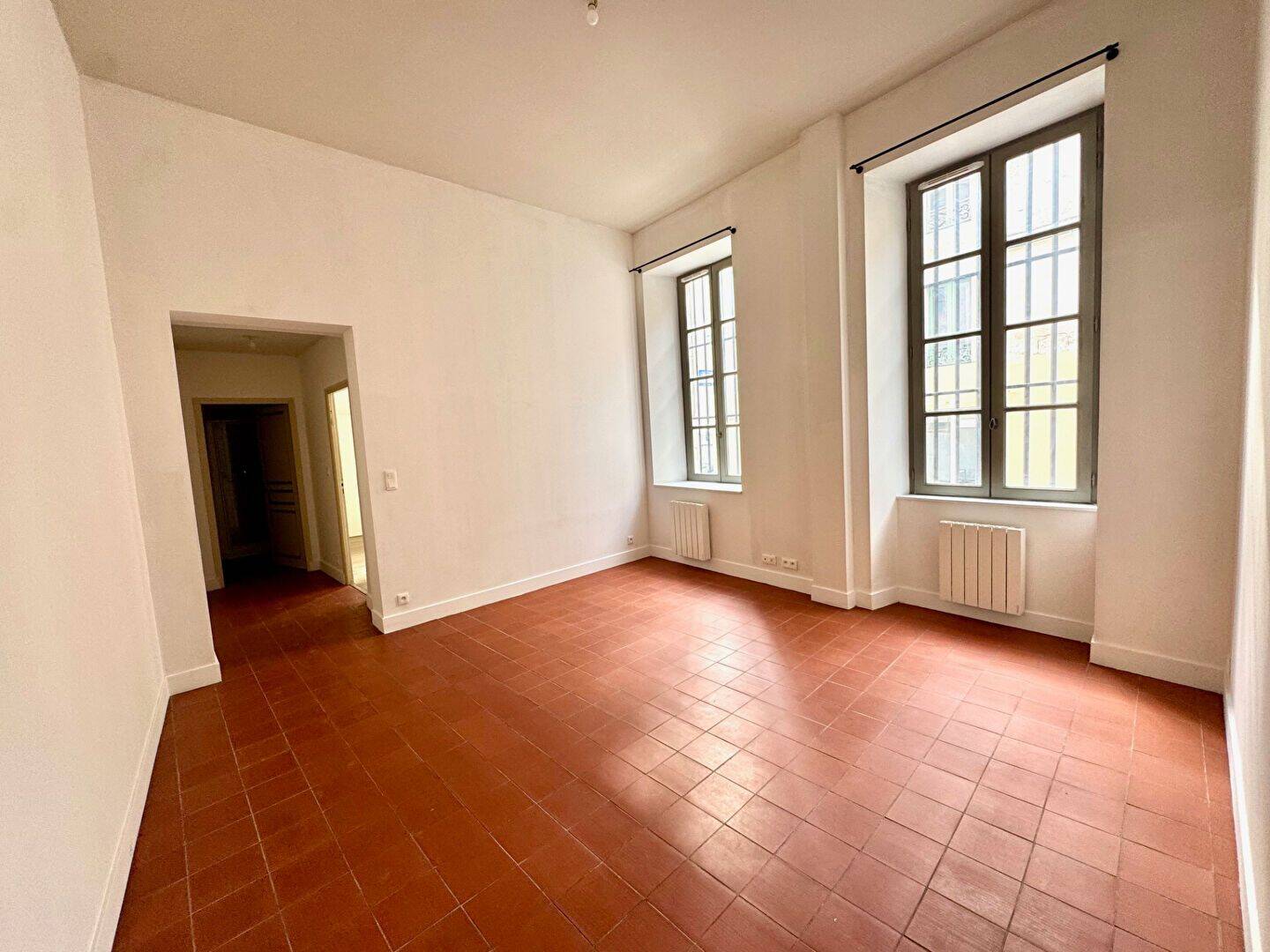 Appartement 2 pièces 49 m² · à Nîmes · 49 m² · 566 €