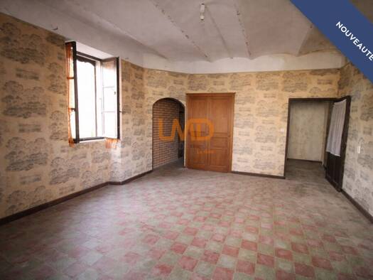 Maison à vendre 139 000 € 7 pièces 5 chambres 206 m² Saint-Julien-de-Cassagnas 30500