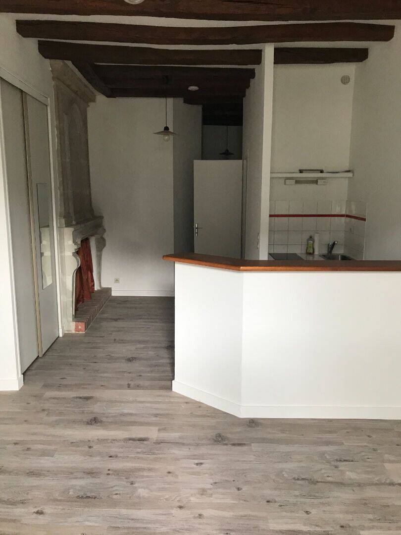 Appartement 1 pièce 31 m² · à Angers · 31 m² · 605 €