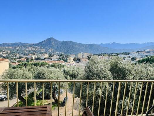 Appartement à vendre 319 500 € 3 pièces 2 chambres 65 m² Étage 2/4 L'Île-Rousse 20220