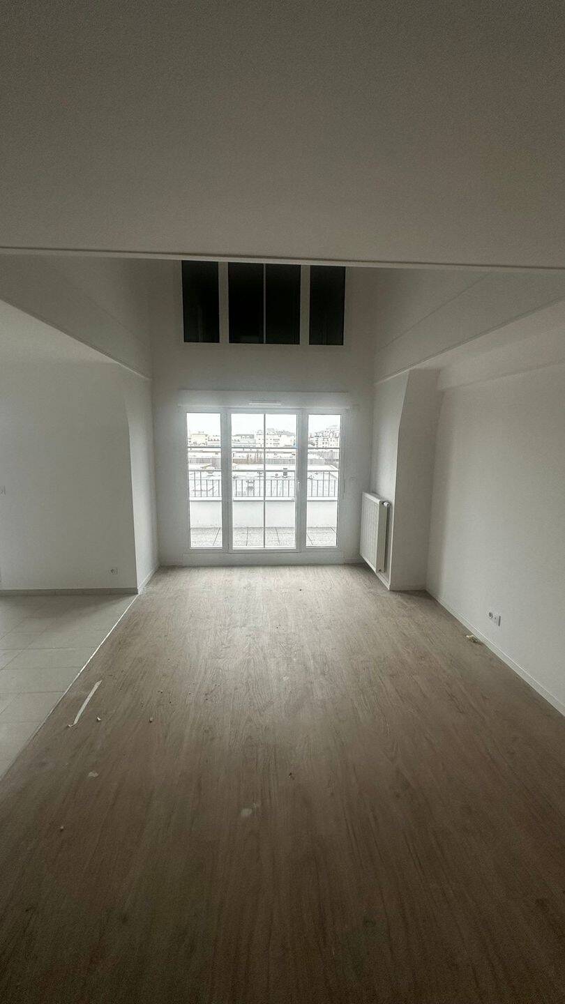 Appartement 5 pièces 110 m² · à Le Blanc-Mesnil · 110 m² · 1 549 €