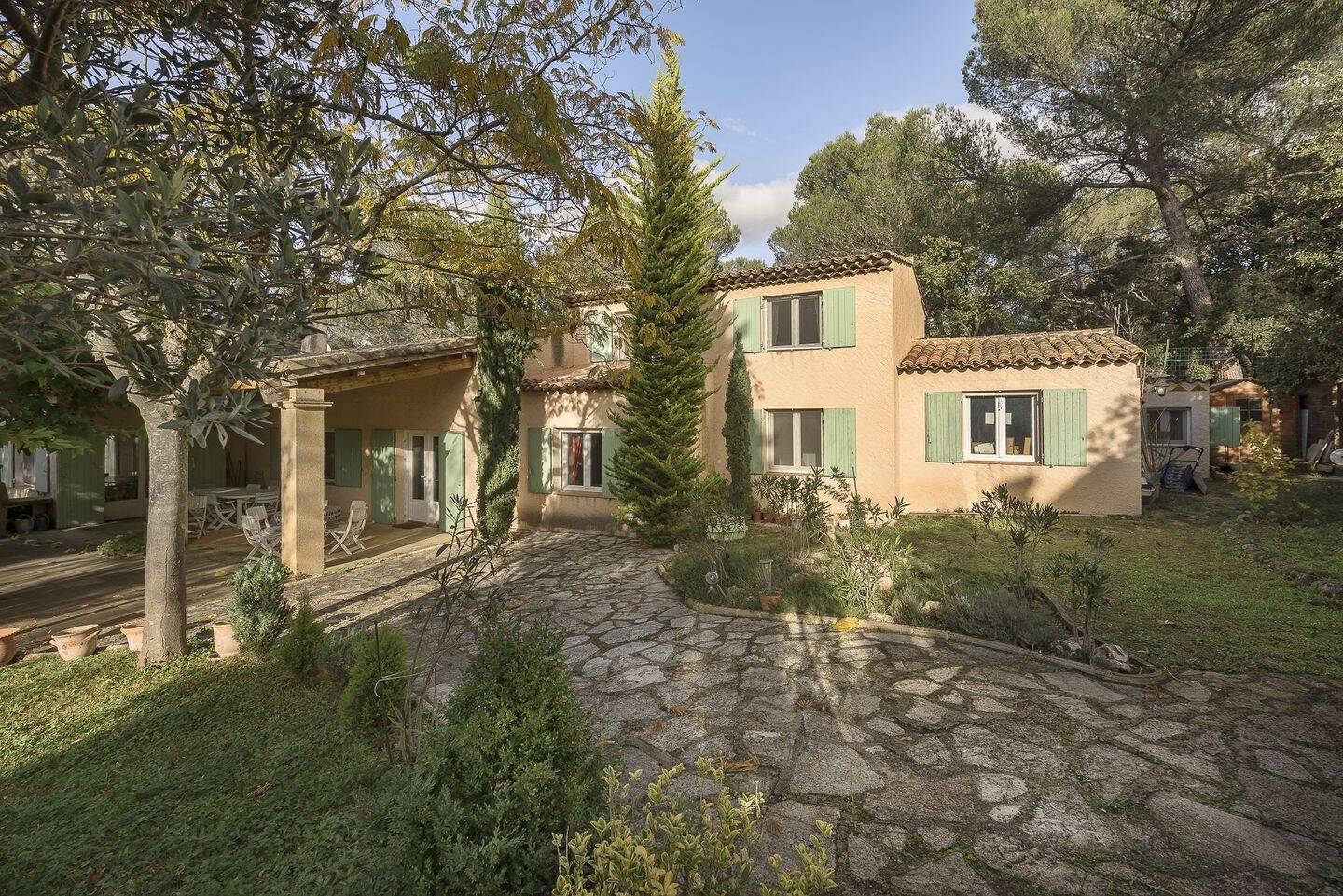 Maison 7 pièces 200 m² · à Aix-en-Provence · 200 m² · 1 290 000 €