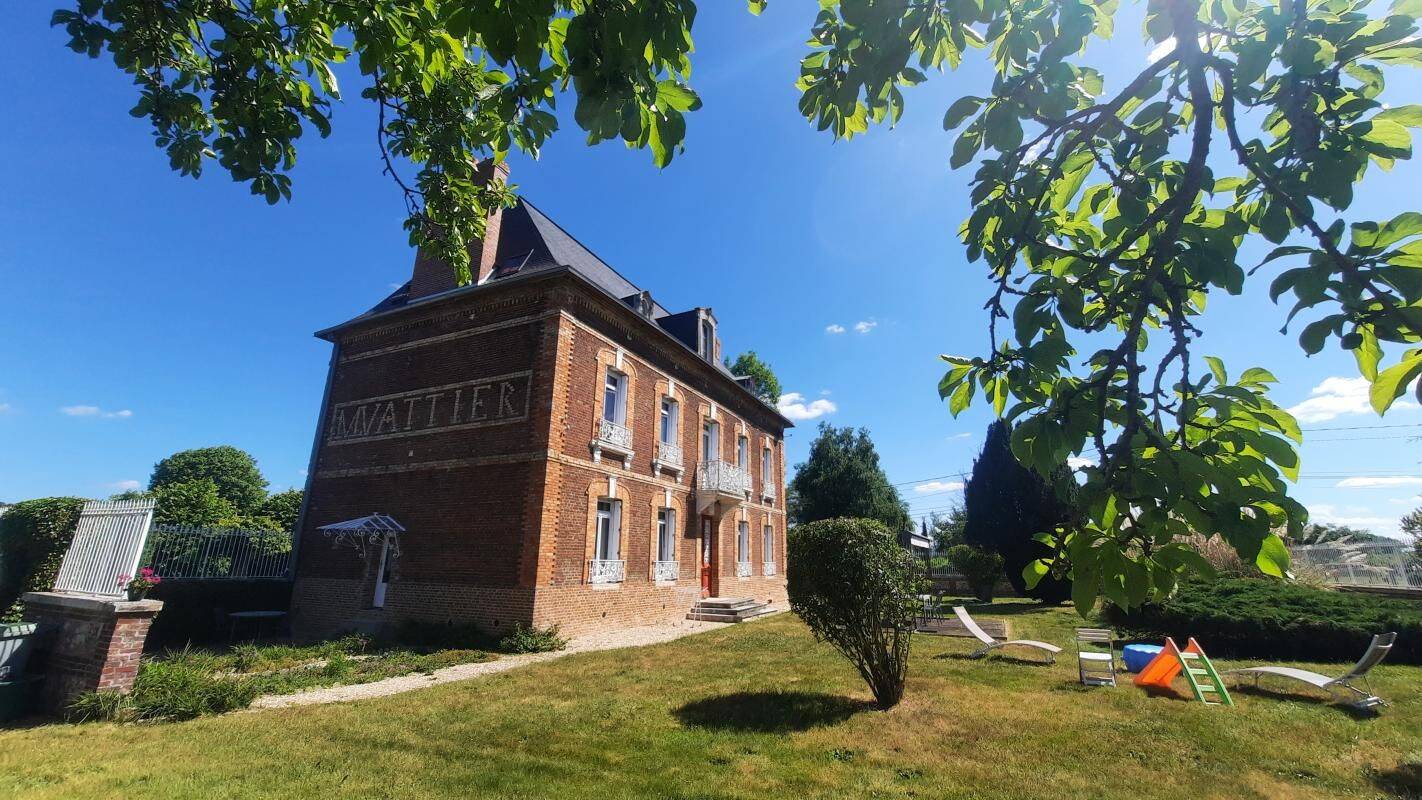 Maison 9 pièces 270 m² · à Vatteville-la-Rue · 270 m² · 499 000 €