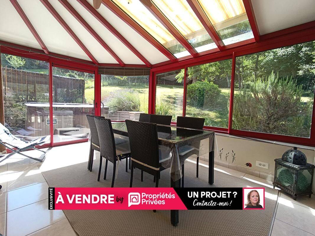 Maison 6 pièces 200 m² · à Boussières · 200 m² · 370 000 €
