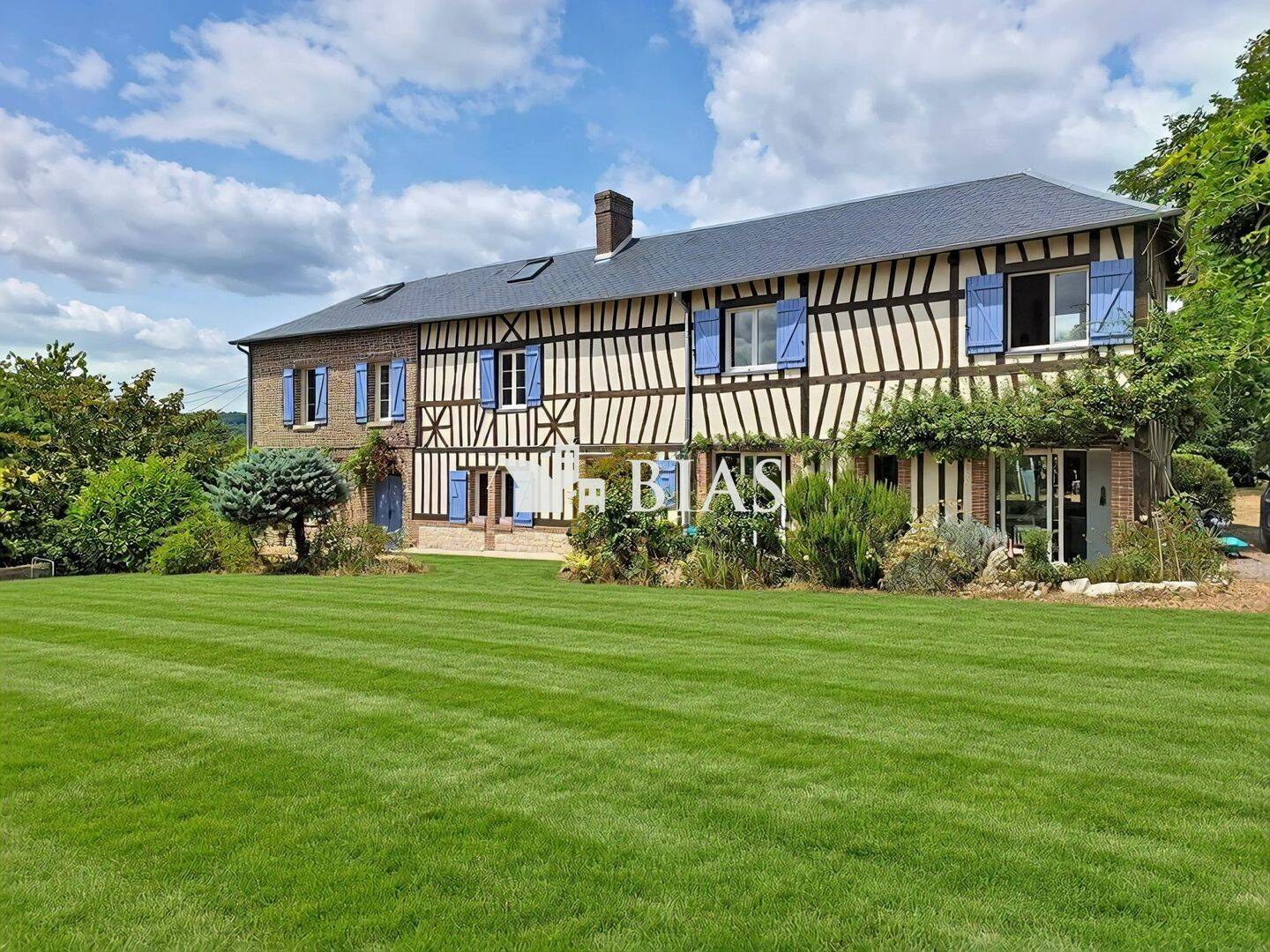 Maison 6 pièces 185 m² · à Jumièges · 185 m² · 399 000 €