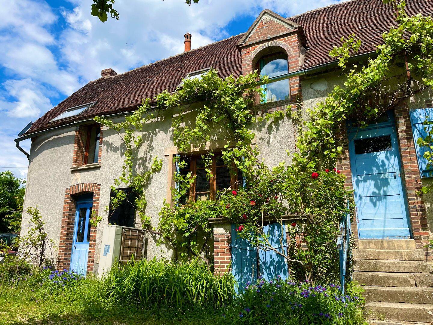 Maison 6 pièces 161 m² · à Sépeaux-Saint Romain · 161 m² · 210 000 €