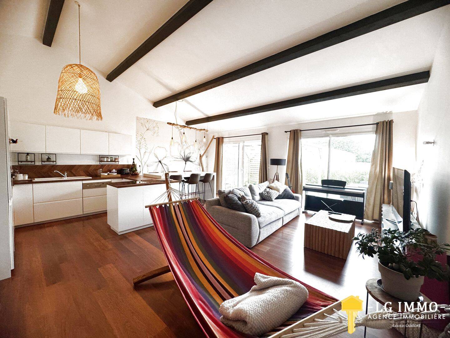 Maison 8 pièces 155 m² · à Varzay · 155 m² · 339 000 €