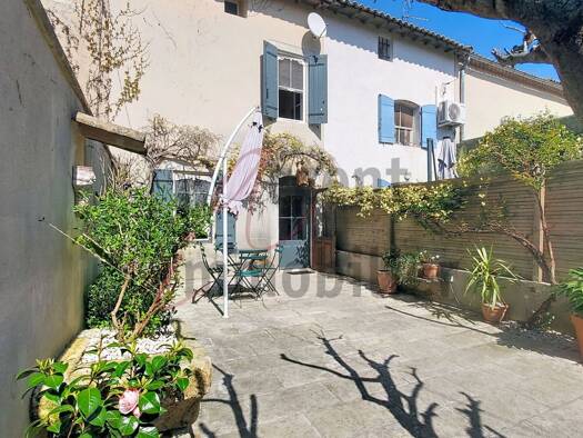 Maison à vendre 225 000 € 4 pièces 2 chambres 62 m² 120 m² de terrain Maillane 13910