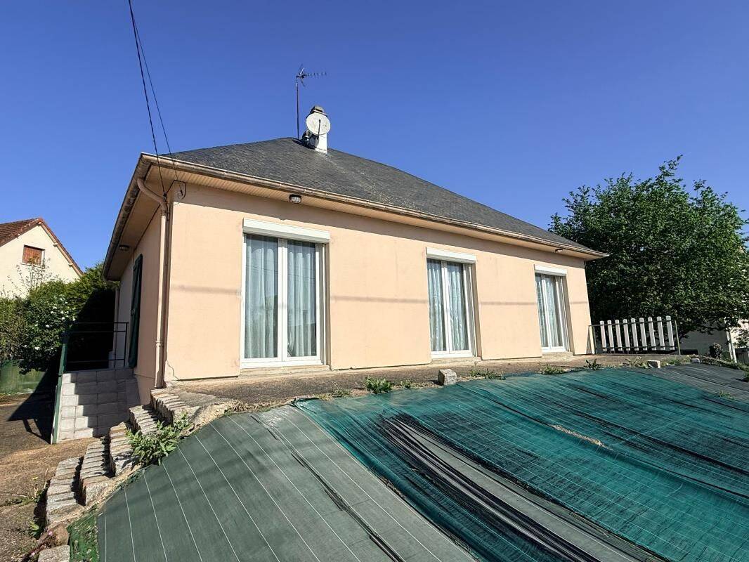 Maison 3 pièces 78 m² · à Mamers · 77,7 m² · 108 000 €