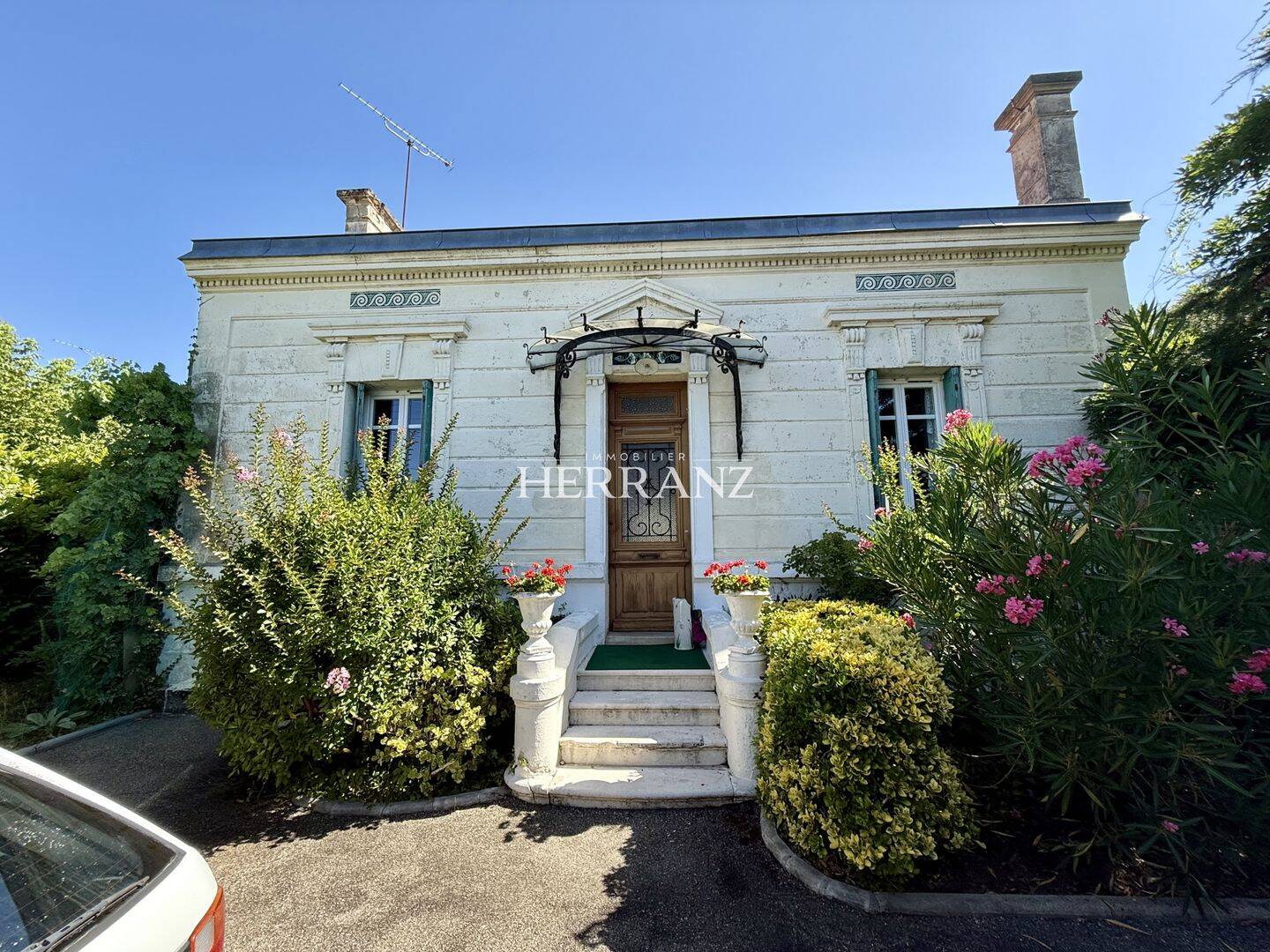 Maison 6 pièces 240 m² · à Libourne · 240 m² · 496 000 €