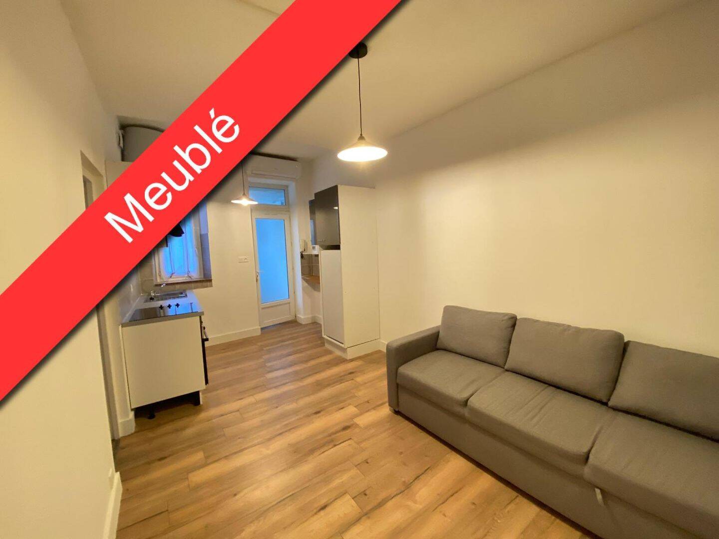 Appartement 2 pièces 37 m² · à Nîmes · 37 m² · 450 €