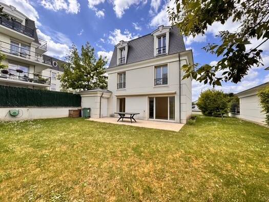 Maison à vendre 768 000 € 7 pièces 4 chambres 153 m² Sartrouville 78500