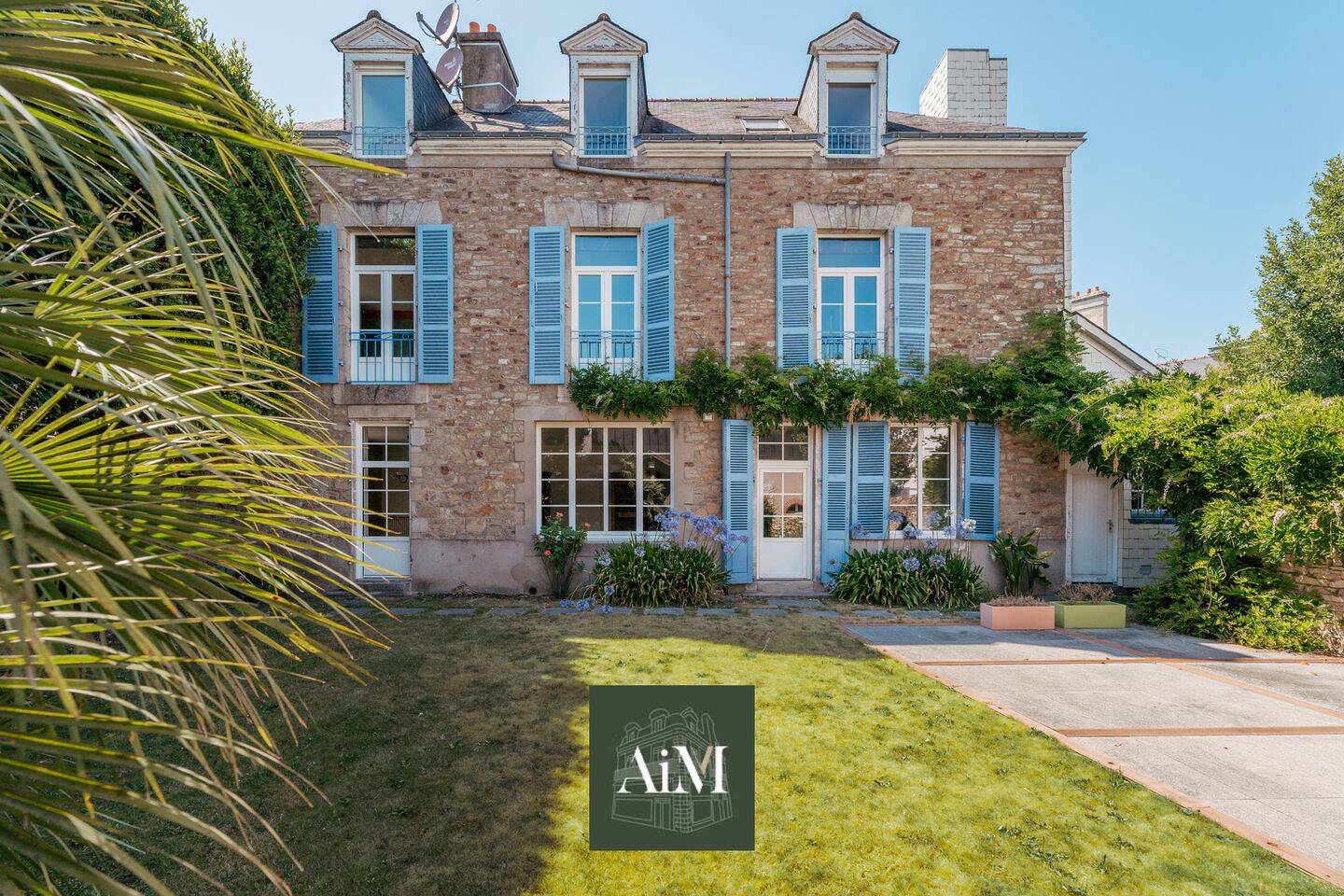 Maison 10 pièces 348 m² · à Vannes · 348,2 m² · 1 999 000 €