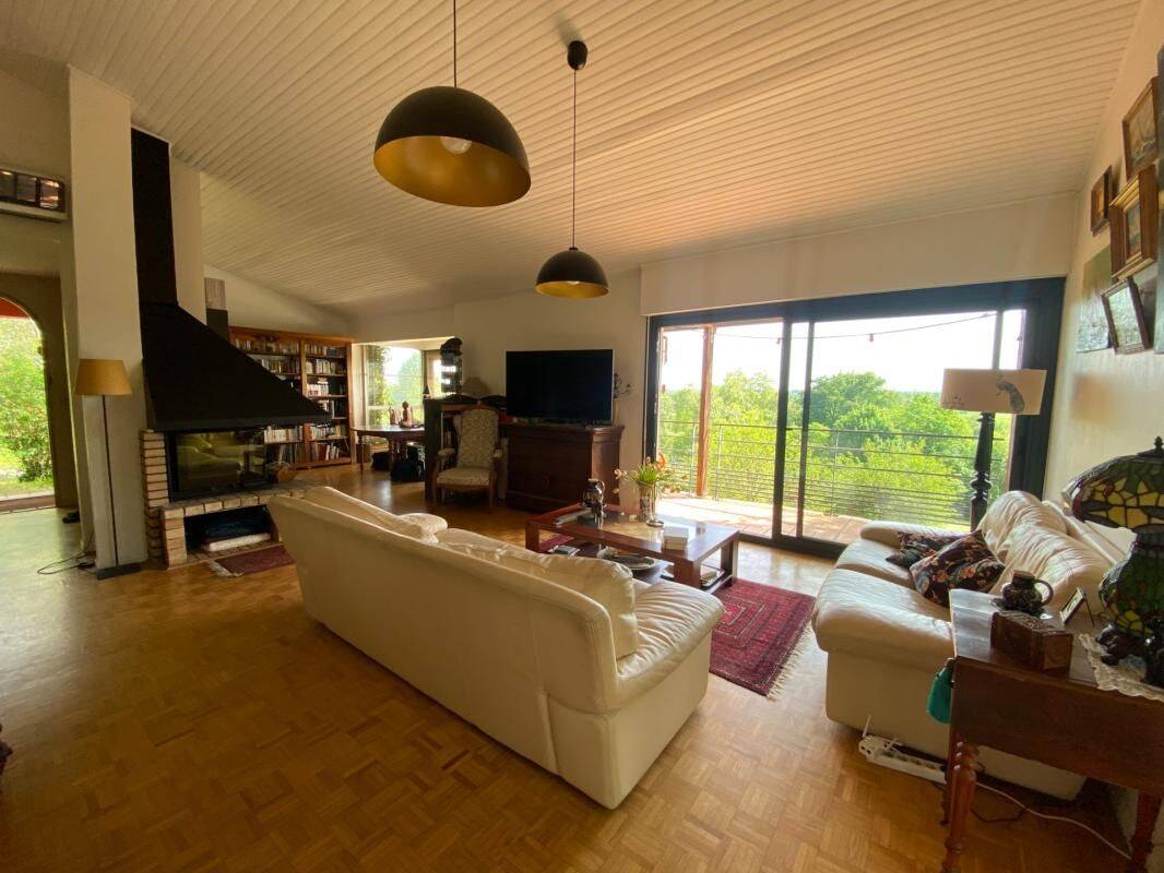 Maison 5 pièces 135 m² · à Baurech · 135 m² · 390 000 €