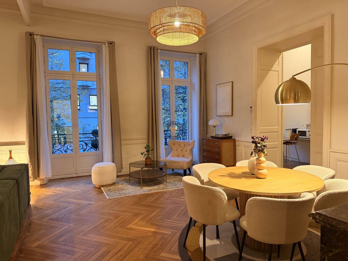 Appartement 5 pièces 130 m² · à Nantes · 129,8 m² · 1 950 €/mois