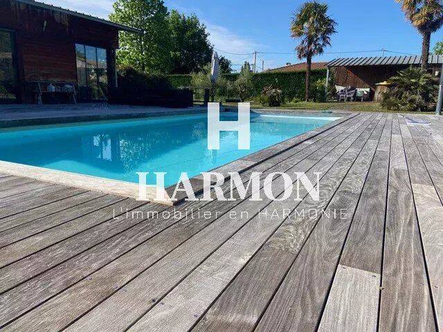 Maison 6 pièces 177 m² · à Saint-Selve · 177 m² · 894 000 €