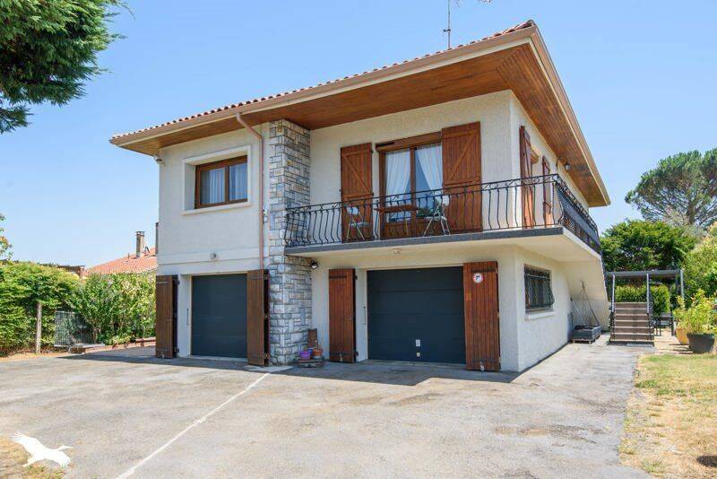 Maison 7 pièces 134 m² · à Aire-sur-l'Adour · 134 m² · 281 430 €