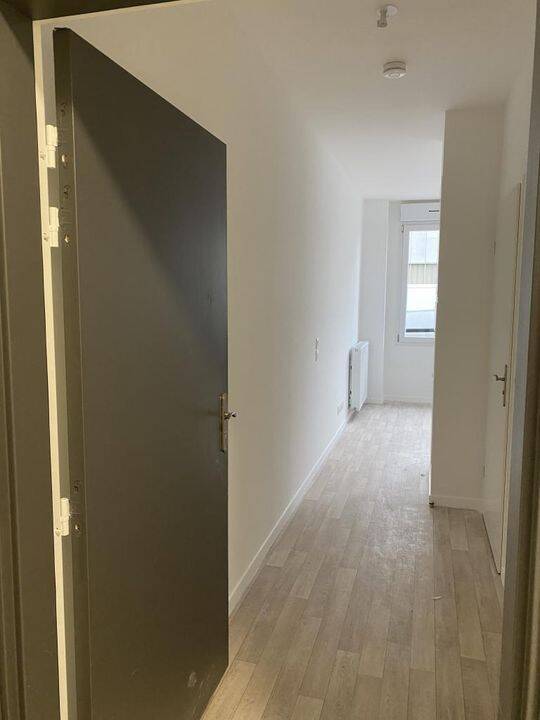 Appartement 1 pièce 23 m² · à Melun · 23 m² · 910 €/mois