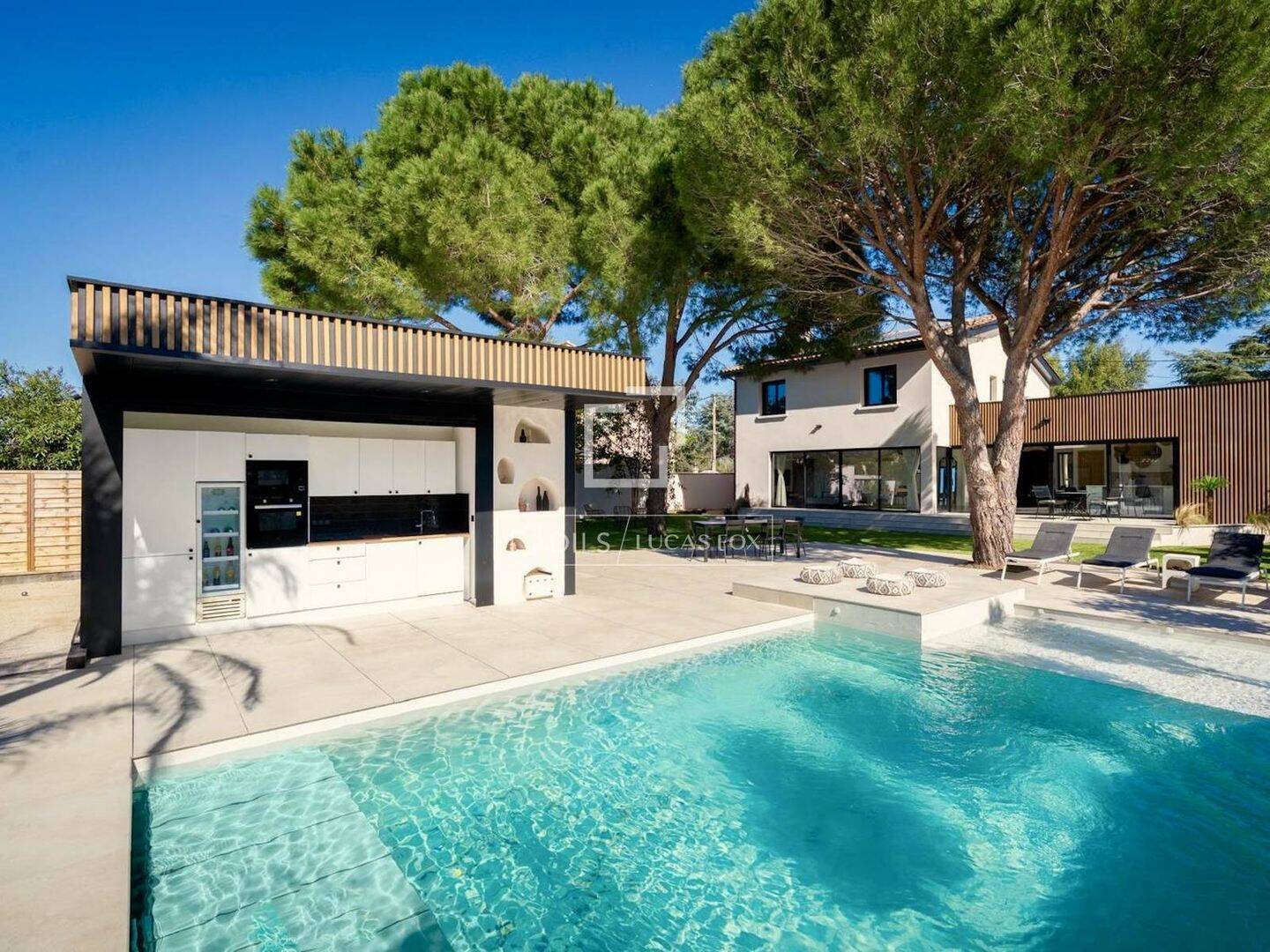 Maison 7 pièces 210 m² · à Pérols · 210 m² · 1 575 000 €