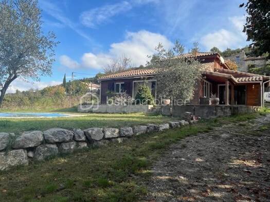 Maison à vendre 368 000 € 7 pièces 5 chambres 134 m² 1 555 m² de terrain Châteauneuf-de-Bordette 26110