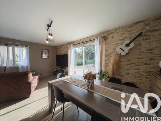 Maison à vendre 320 000 € 4 pièces 3 chambres 85 m² 1 511 m² de terrain Aiguèze 30760
