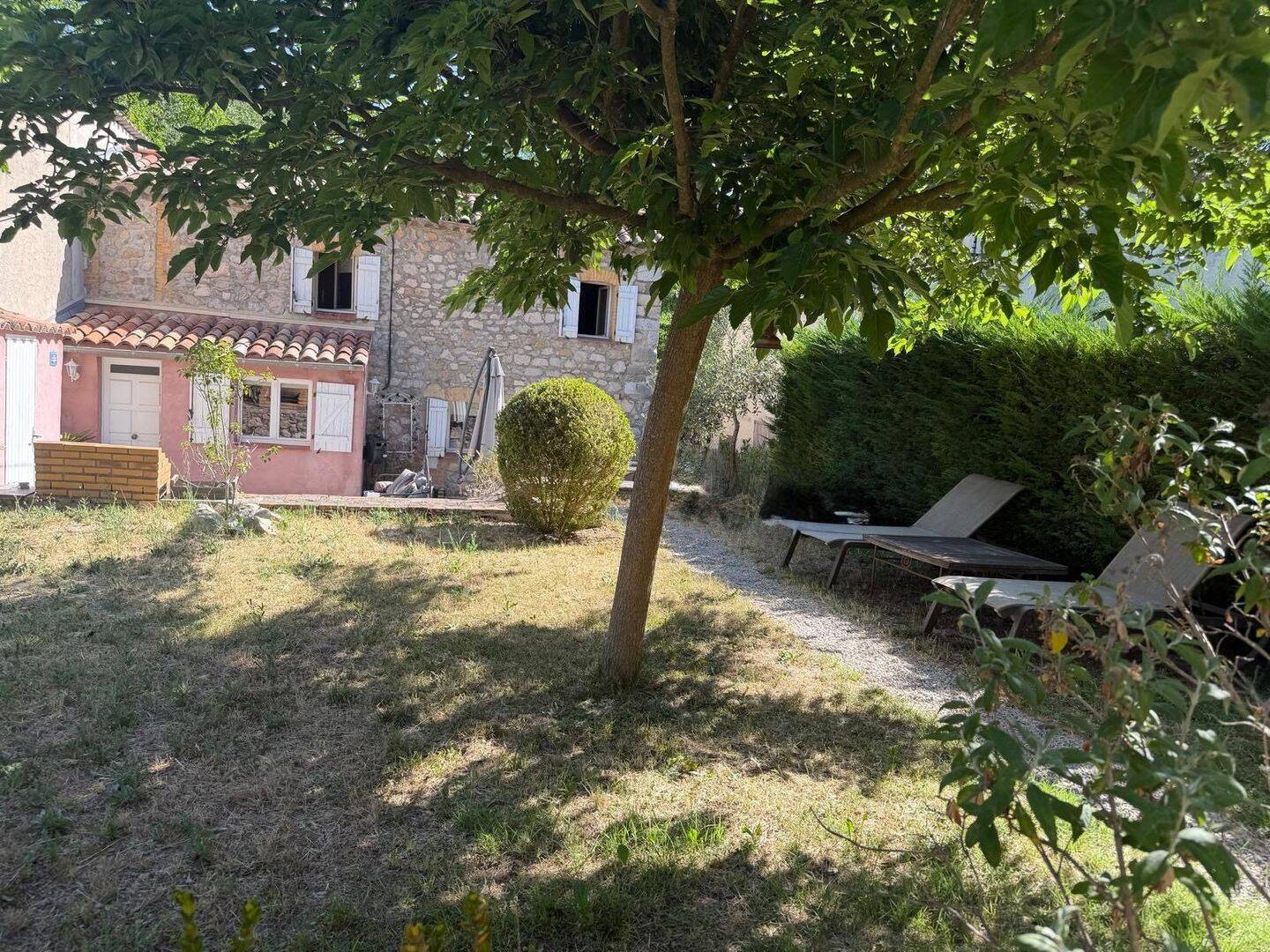 Maison 3 pièces 65 m² · à Mazaugues · 65 m² · 260 000 €