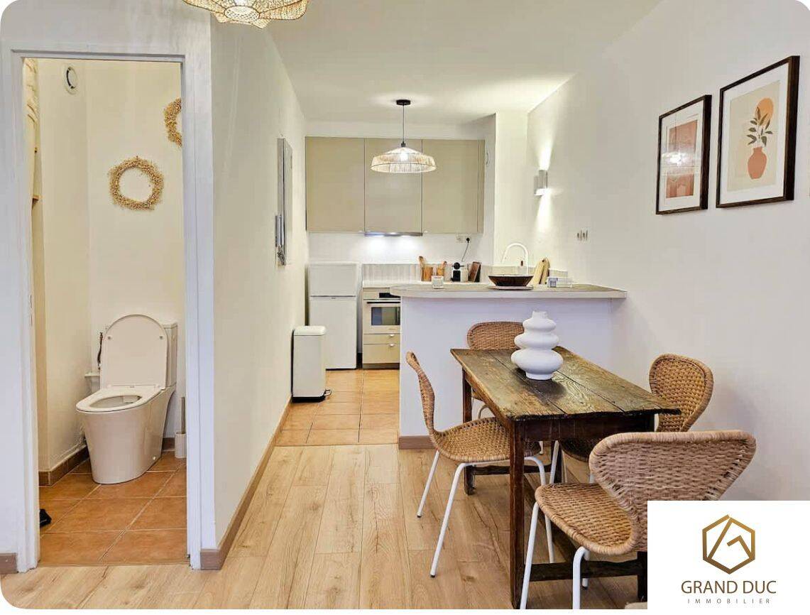 Appartement 2 pièces 48 m² · à Marseille 2ème Arrondissement · 48 m² · 1 070 €