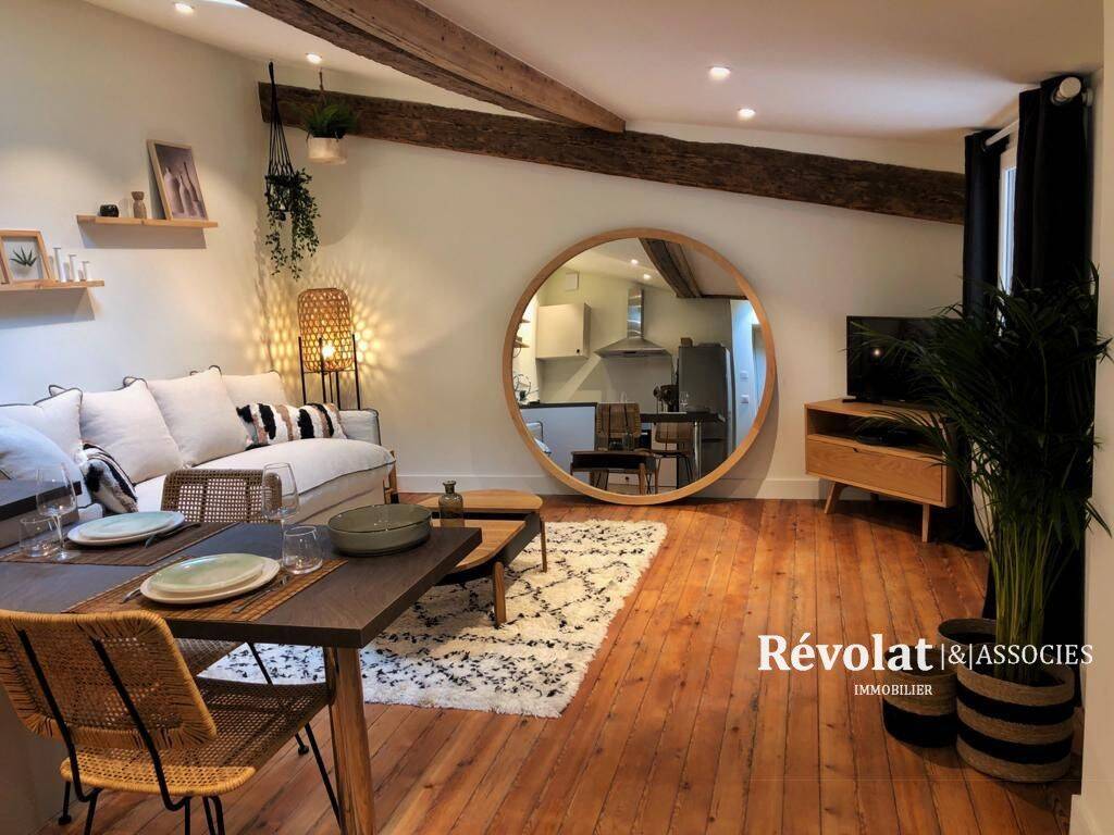 Appartement 2 pièces 43 m² · à Bordeaux · 43 m² · 1 250 €