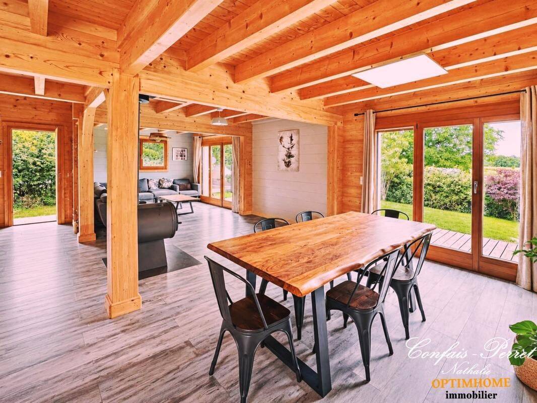 Maison 6 pièces 141 m² · à Malange · 141 m² · 268 000 €