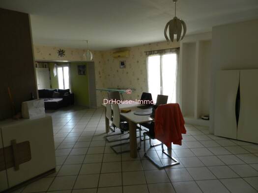 Maison à vendre 299 900 € 6 pièces 4 chambres 140 m² 1 400 m² de terrain Capian 33550