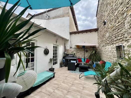 Villa à vendre 288 000 € 3 pièces 2 chambres 96 m² 25 m² de terrain Bouafle 78410