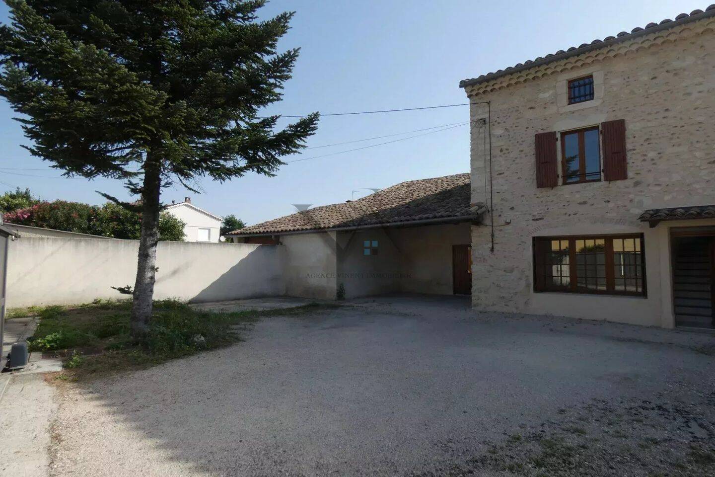 Maison 4 pièces 108 m² · à Montélimar · 108 m² · 1 050 €