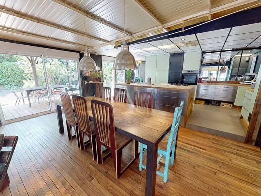 Loft à vendre 650 000 € 6 pièces 4 chambres 195 m² RDC Robert Schumann Neuilly-sur-Marne 93330