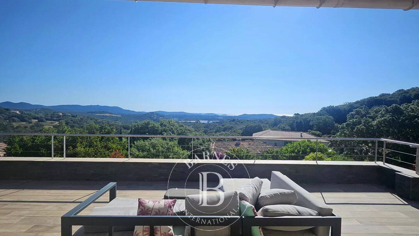 Maison 5 pièces 165 m² · à Porto-Vecchio · 165 m² · 1 365 000 €