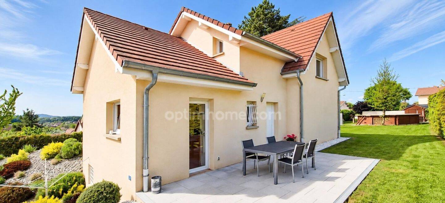 Maison 6 pièces 178 m² · à Audincourt · 178 m² · 300 000 €