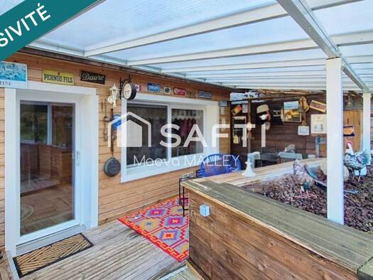 Maison à vendre 290 000 € 8 pièces 4 chambres 159 m² 1 305 m² de terrain Chenereilles 42560