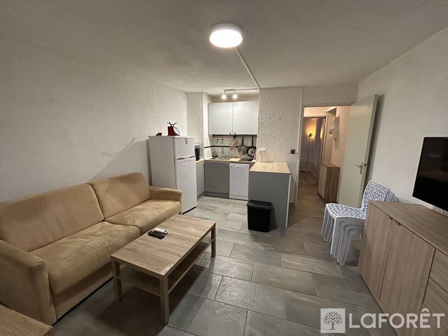 Appartement 2 pièces 28 m² · à Saint-Raphaël · 28,1 m² · 700 €