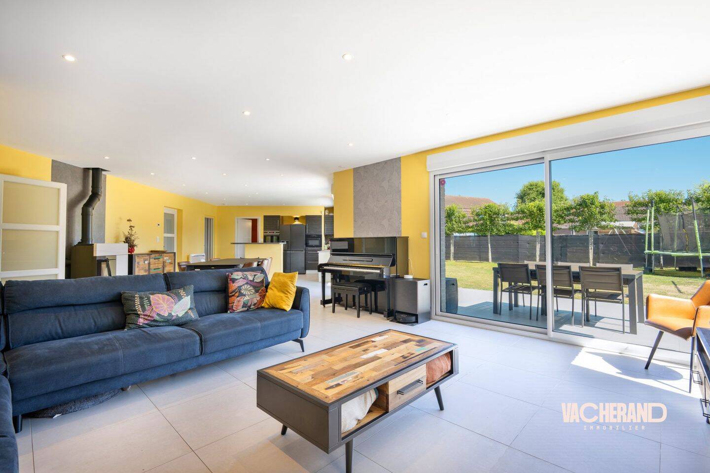 Maison 9 pièces 245 m² · à Bierne · 244,8 m² · 549 000 €