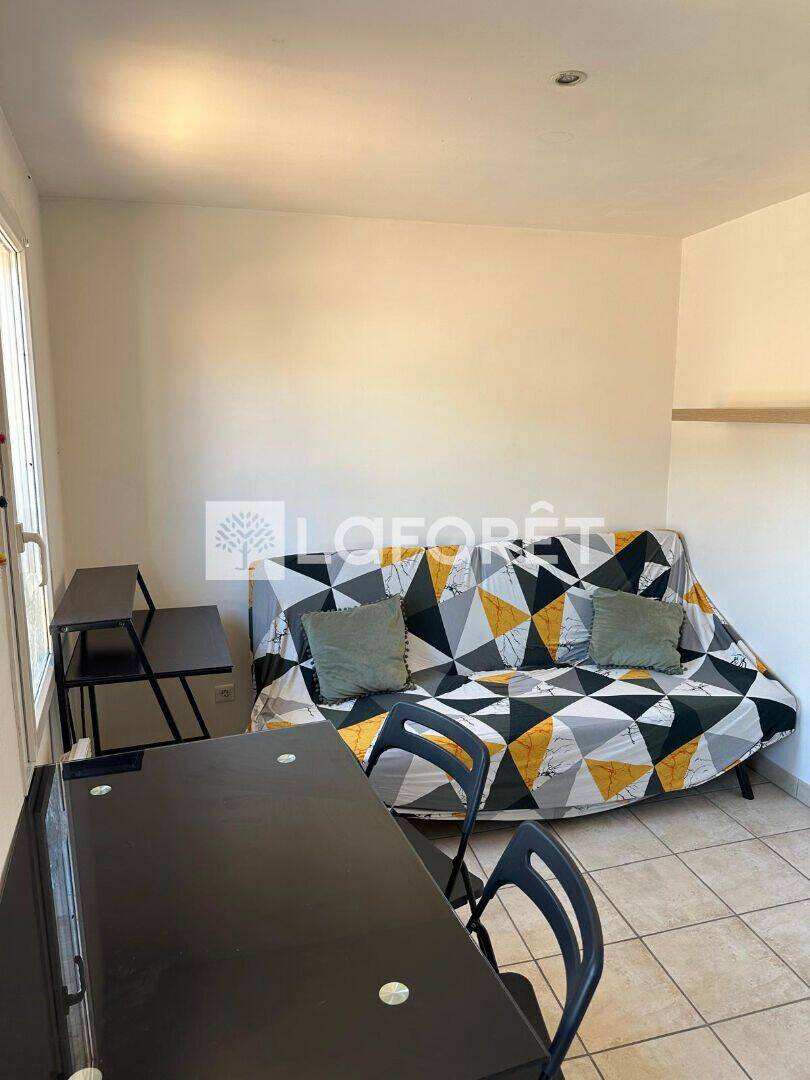 Appartement 2 pièces 25 m² · à Ollioules · 24,9 m² · 634 €/mois