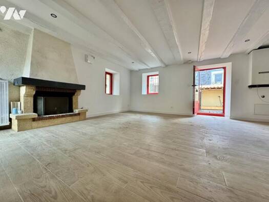 Maison à vendre 325 320 € 4 pièces 3 chambres 65 m² 61 m² de terrain Rezé 44400