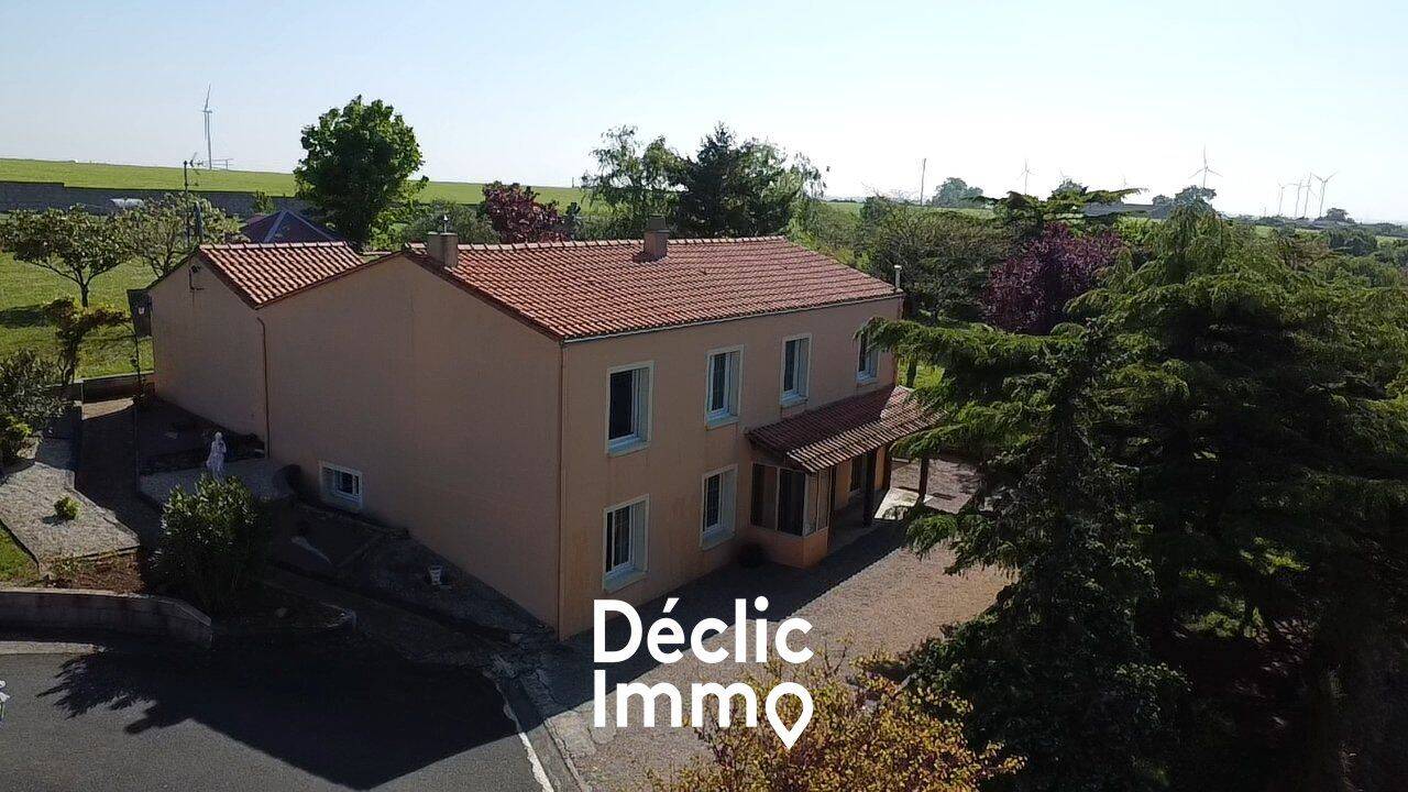Maison 9 pièces 187 m² · à Xanton-Chassenon · 187 m² · 309 500 €