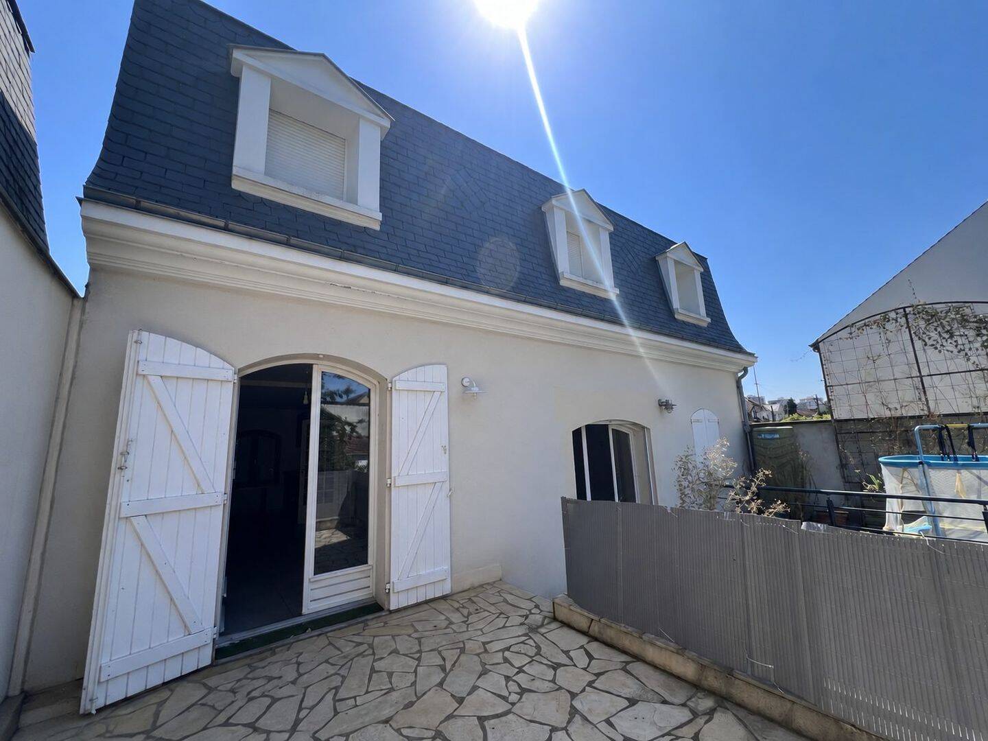 Maison 5 pièces 117 m² · à Créteil · 117,1 m² · 2 500 €