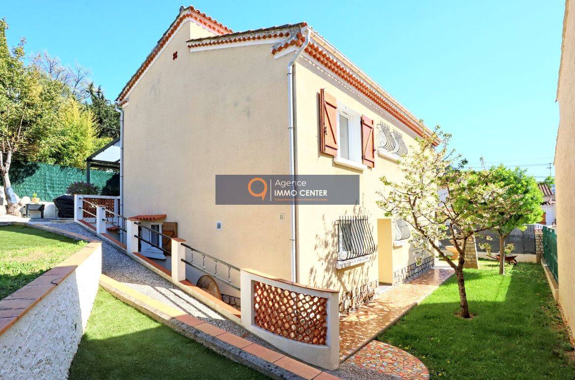 Maison 6 pièces 140 m² · à Solliès-Toucas · 140 m² · 489 000 €