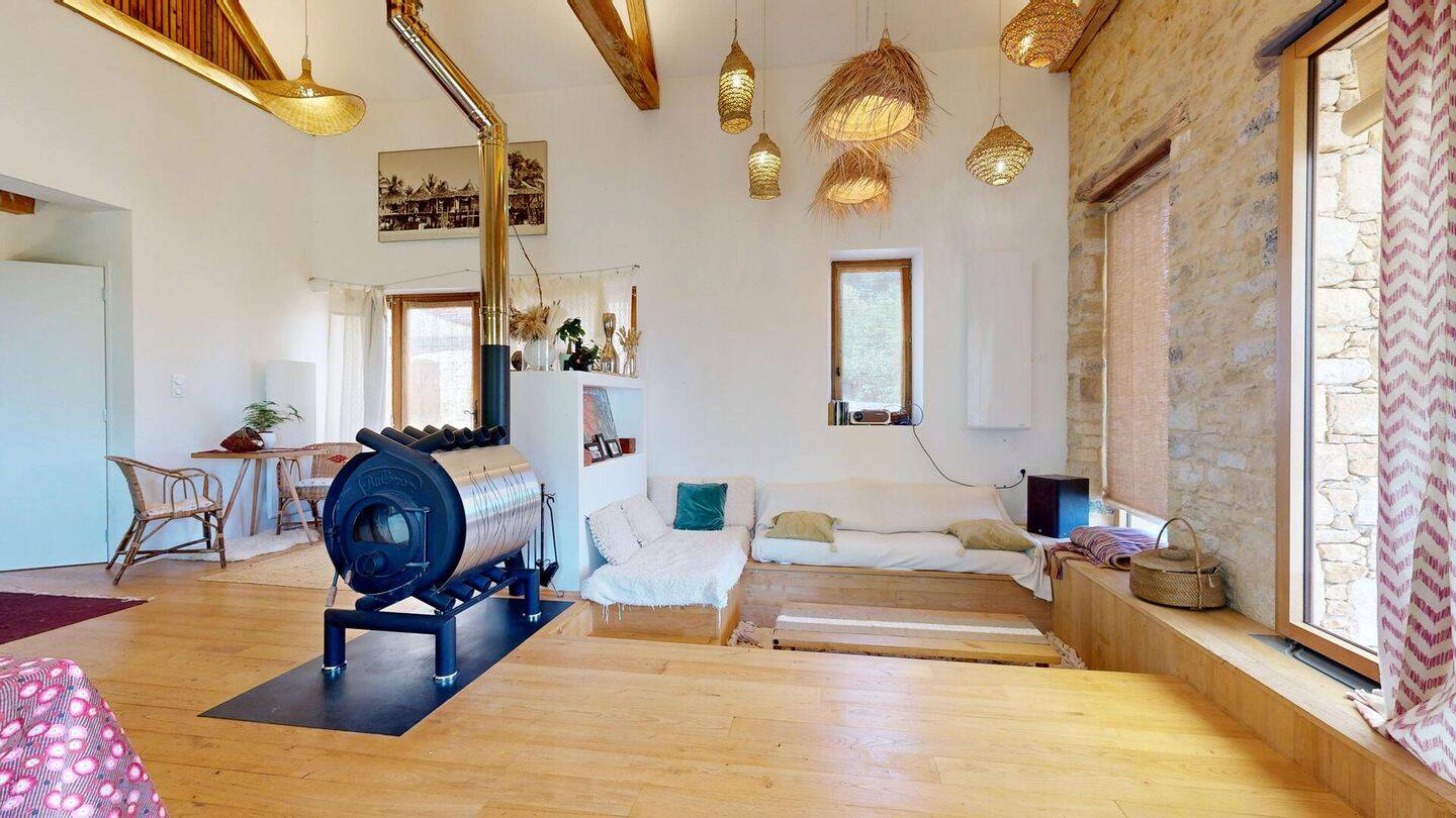 Maison 10 pièces 251 m² · à Coux Et Bigaroque-Mouzens · 251 m² · 470 000 €