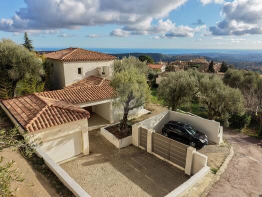 Maison à vendre 990 000 € 5 pièces 4 chambres 147 m² 1 163 m² de terrain Tourrettes-sur-Loup 06140