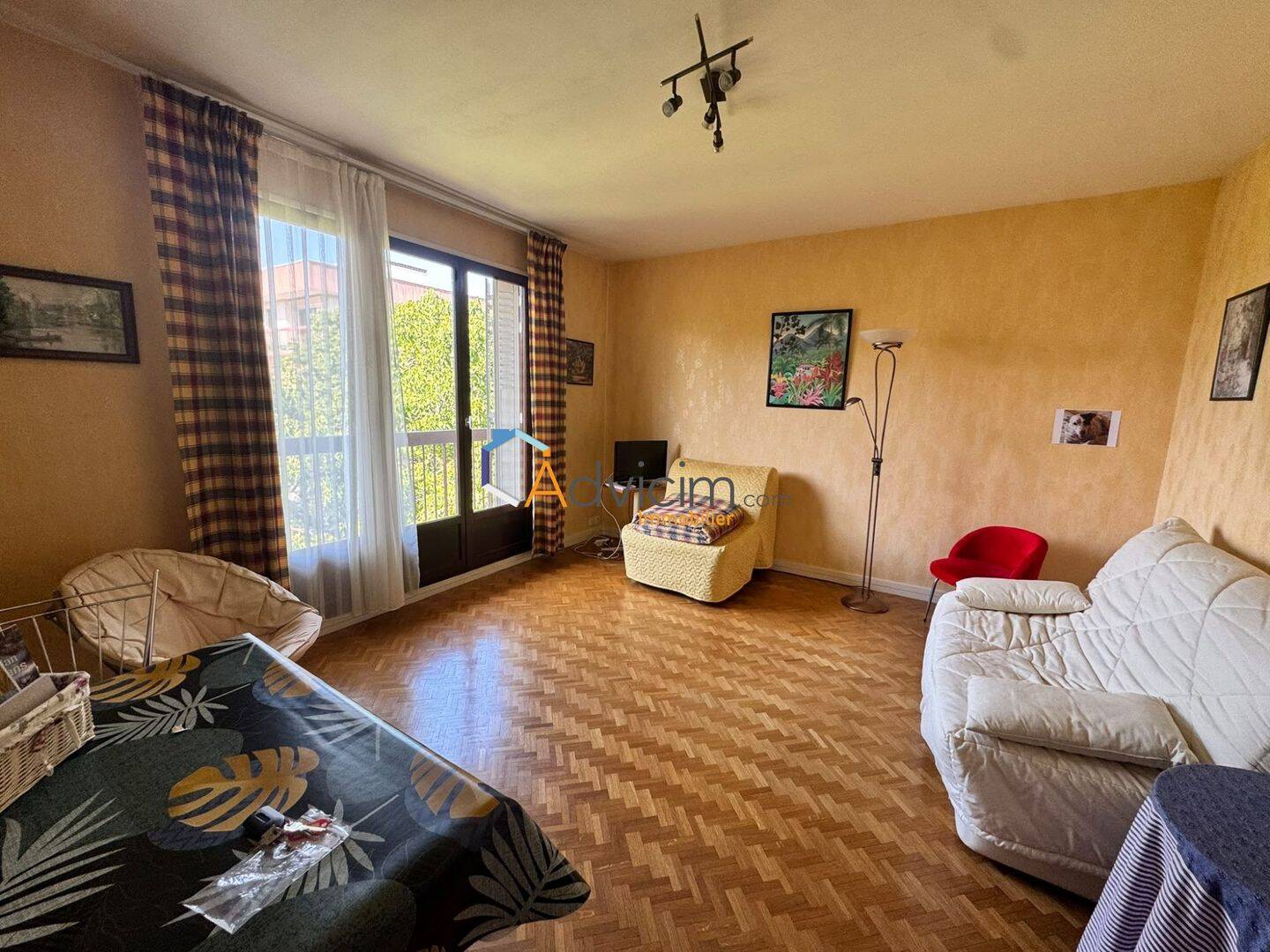 Appartement 1 pièce 34 m² · à Orléans · 34,3 m² · 590 €